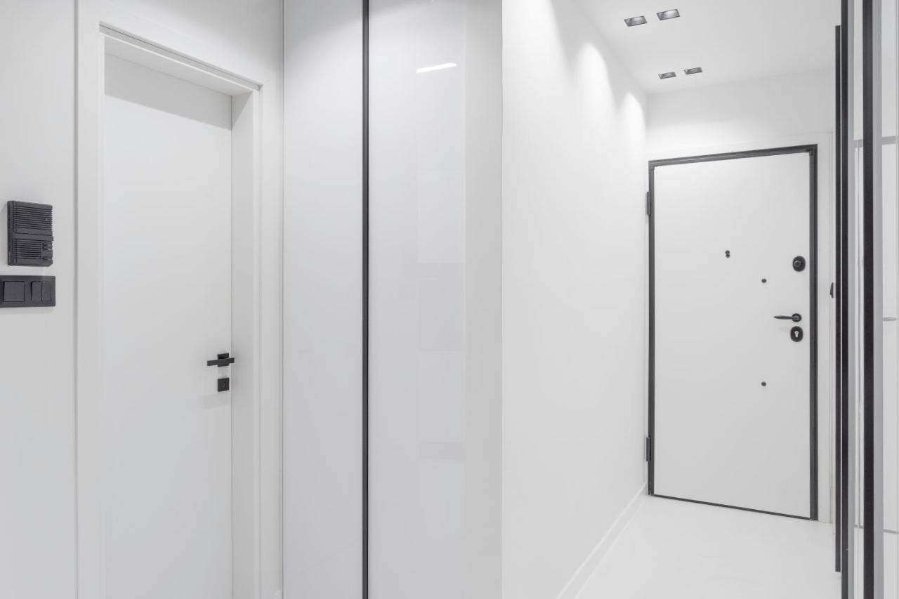 Luxury Studio Apartment In The Heart Of Atena Exterior foto
