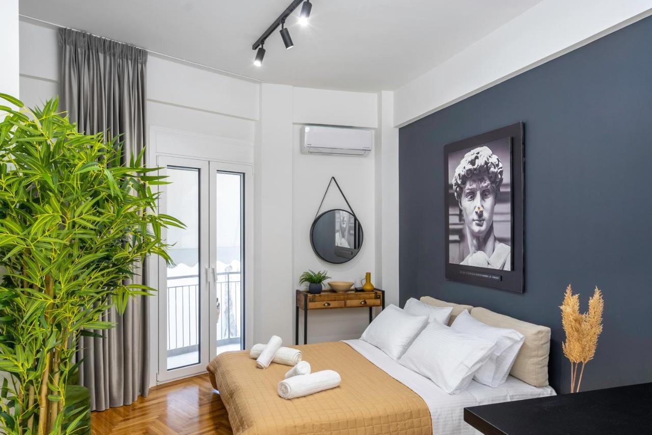 Luxury Studio Apartment In The Heart Of Atena Exterior foto